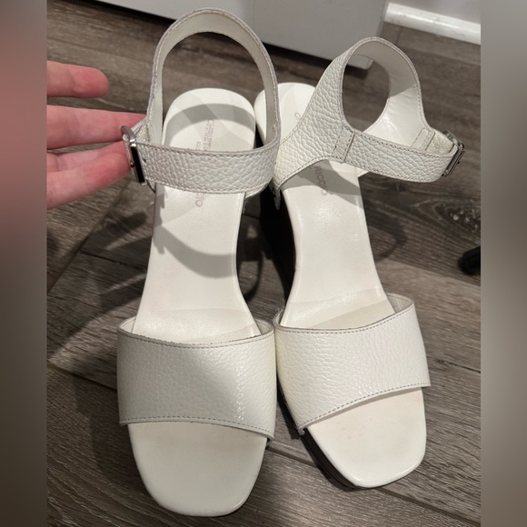 CHRISTIAN DI RICCIO WHITE LEATHER PLATFORM WEDGE SANDALS with studs 9.5 (41) - Picture 4 of 14